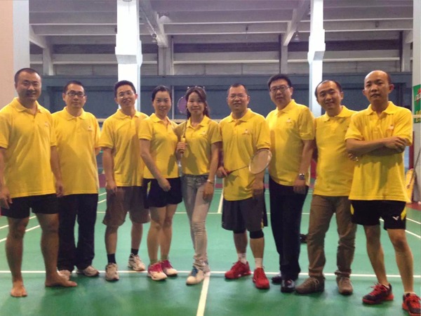 好体育app官网登录入口下载团队建设-羽毛球活动